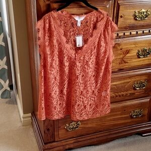 NWT 2X SHEER LACE TANK TOP